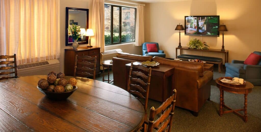 Colonial Williamsburg Woodlands Hotel 4 Colonial Williamsburg Woodlands Hotel Hospitality Suite