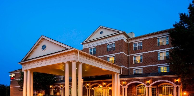 Spring Hill Suites Hotel Exterior