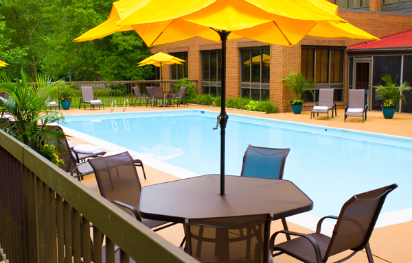 Williamsburg golf groups accomodations