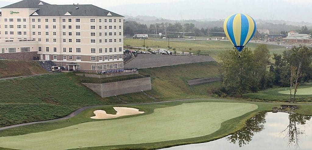 Blue Ridge Shadows Stay & Play Golf Vacation 4 Holiday Inn Hotel and Suites at Blue Ridge Shadows