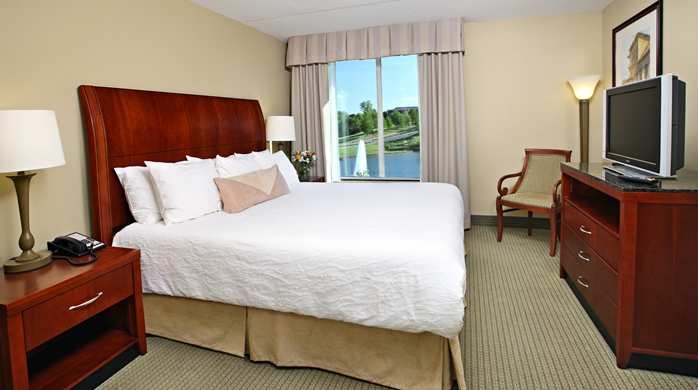 Hilton Garden Inn Charlottesville VA living room