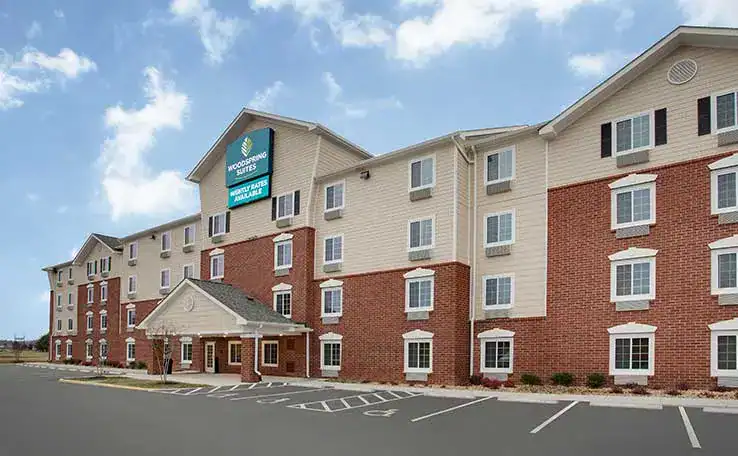 WoodSpring Suites Fredericksburg Extended Stay Hotel Exterior 2 738x456 1