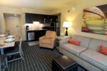 Living room and kitchen at Patriots Inn Williamsburg