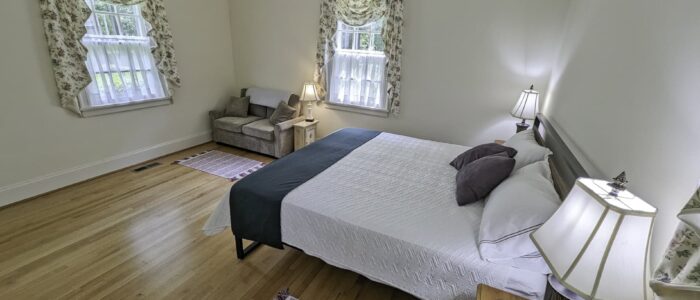 House Front-165547510 House Front 165547510